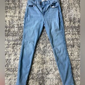 Hollister California Denim Curvy High-Rise Super Skinny Jeans
